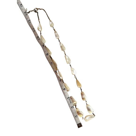 Vintage Mother of Pearl Beaded Necklace Adjustable Length - Picture 3 of 6